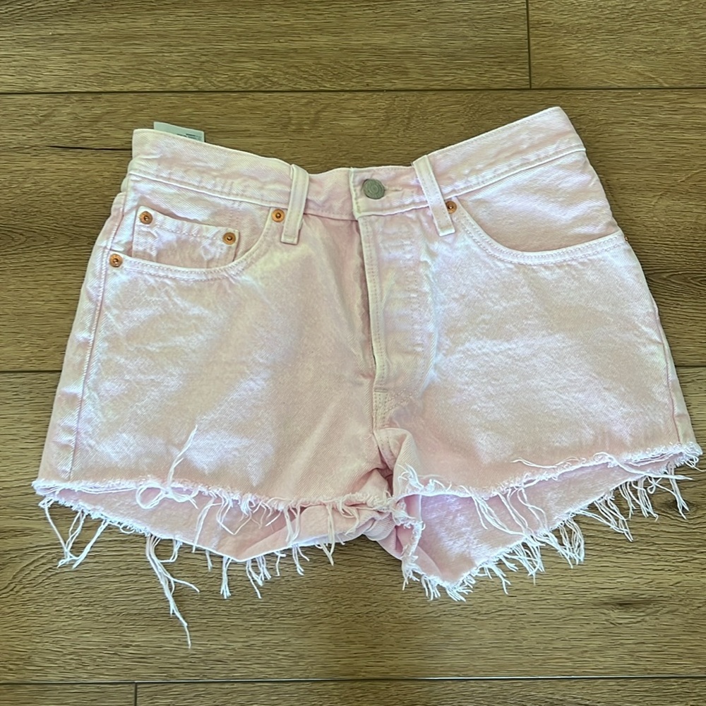 Pink Levi’s - Picture 2 of 6